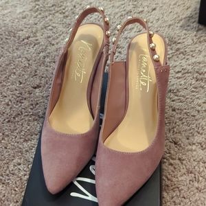 💜 Nanette Lepore Heels with Pearl Strap